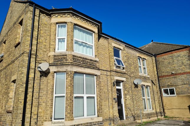 Flat for sale in Queen Street, Whittlesey