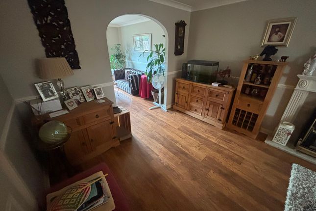 17, Framlingham Road, Peterborough photo 3