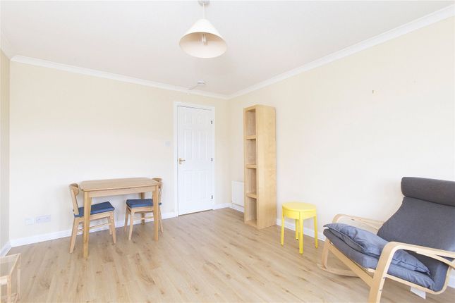 9/4 Springfield Street, Edinburgh photo 4