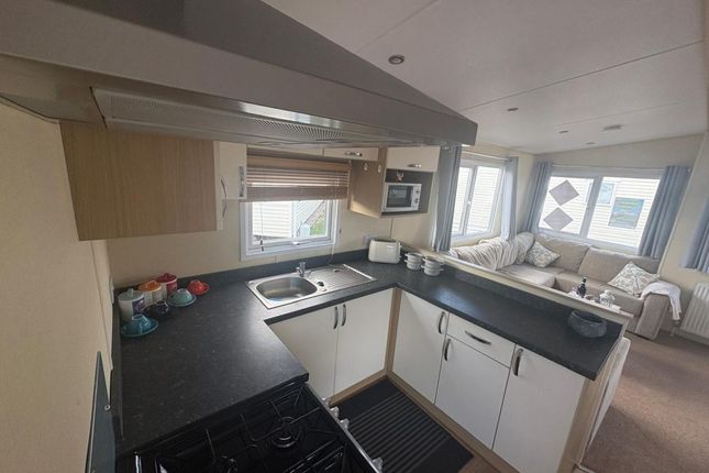 Orchard Views Holiday Park, Burmarsh Road, Romney Marsh photo 4