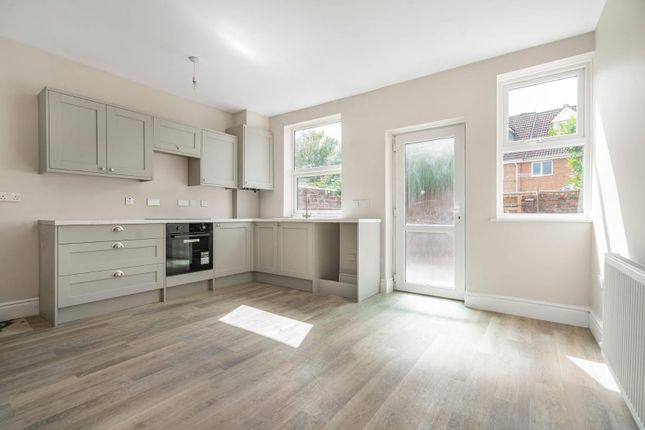 43, Newton Road, Warrington photo 4