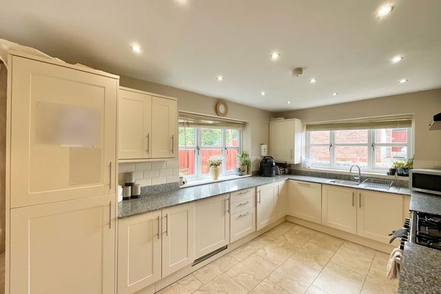 1 Dean Brook Drive, Stoke-On-Trent photo 2