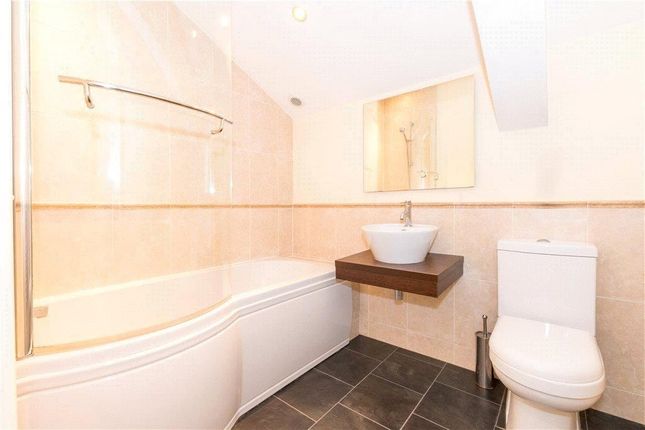 Apartment 3, Regent House, 3, Market Place, North Yorkshire photo 3
