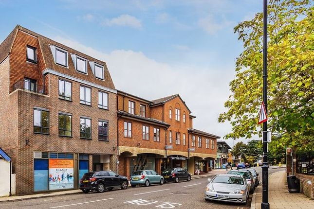 1 bed flat for sale in North Street, Leatherhead KT22