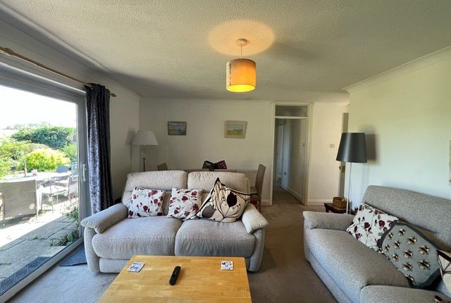75, Church View, HARLESTON photo 3