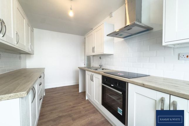 8, Mary Street, Aberdare photo 3