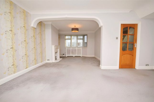 12, Maclennan Avenue, Essex photo 2