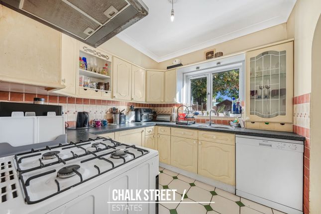 45, Park Lane, Hornchurch photo 4