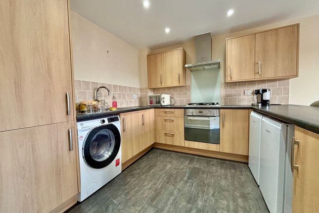 29 Trelowen Drive, Penryn photo 3
