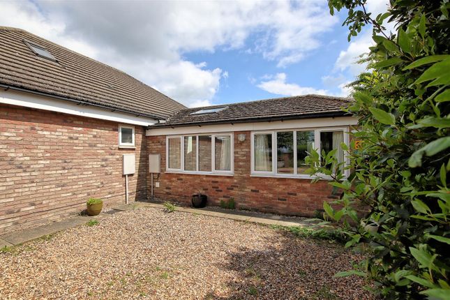 Thumbnail Semi-detached bungalow to rent in Horningsea Road, Fen Ditton, Cambridge