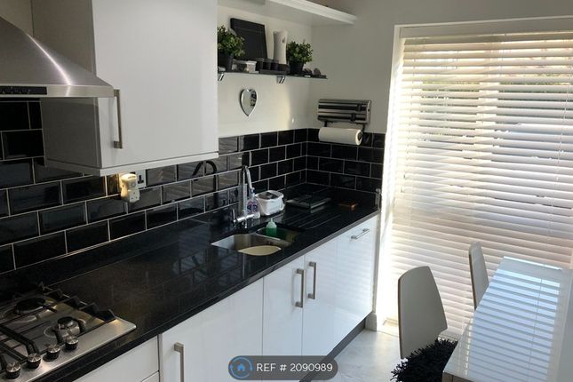 Stanley Road, Worsley, Manchester photo 3