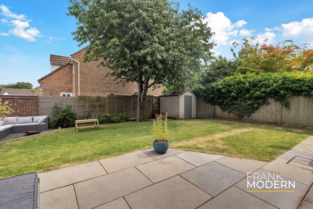 27 Bullfinch Close, Oakham photo 4