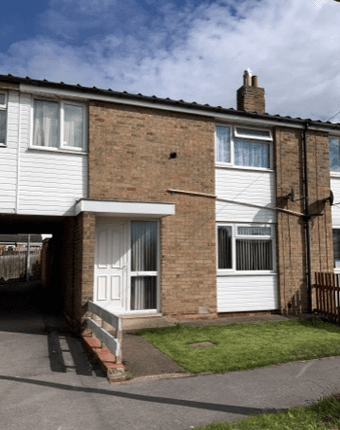 Thumbnail Terraced house for sale in Walworth Close, Hull