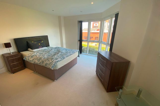 Apartment 12, Meridian Bay, Maritime Quarter, Swansea photo 5
