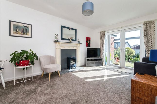 57, Elmfield Crescent, Devon photo 4