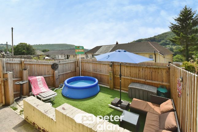 11, Park View, MOUNTAIN ASH photo 2