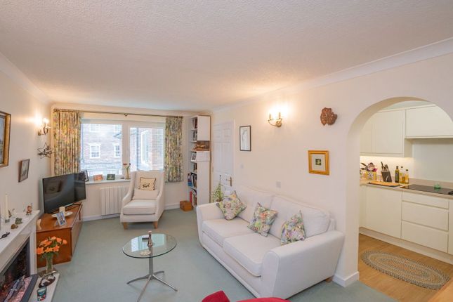 Morgan Court,Flat 27, Worcester Road, Malvern photo 3