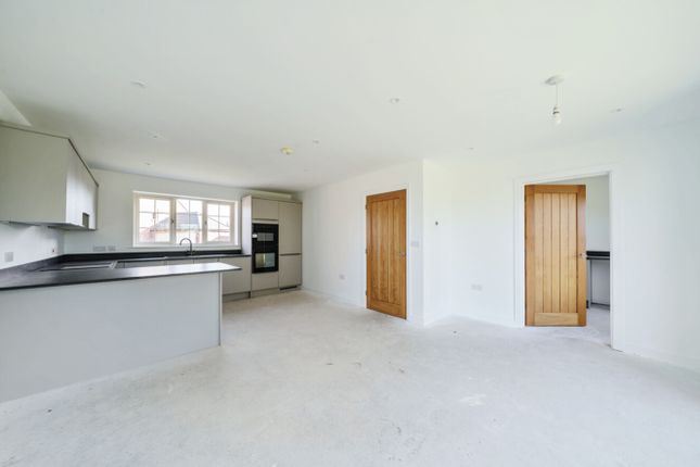 4, Sunnyside, Market Rasen photo 2
