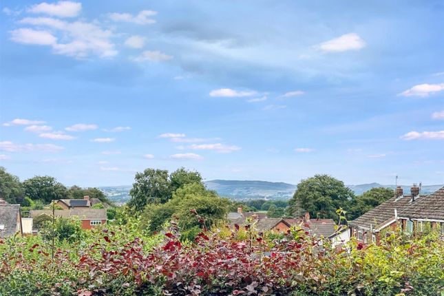 7, Dalehouse Road, Leek photo 2