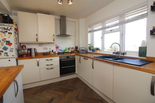 14, Stephens Road, Brighton photo 4