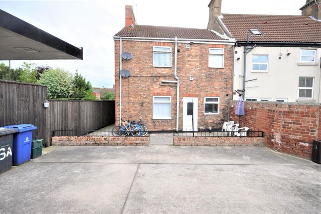 3 & 3a, South Parade, Thorne photo 4