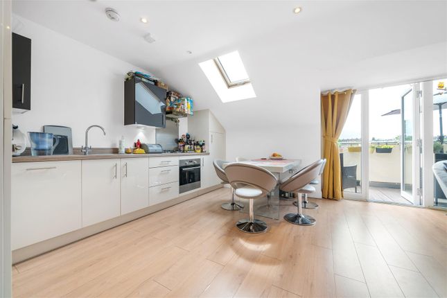 Thumbnail Flat for sale in Dunstan Grove, Penge, Bromley