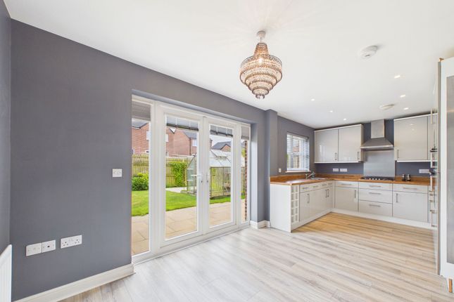 9 Waters Edge Close, Whitehaven photo 3