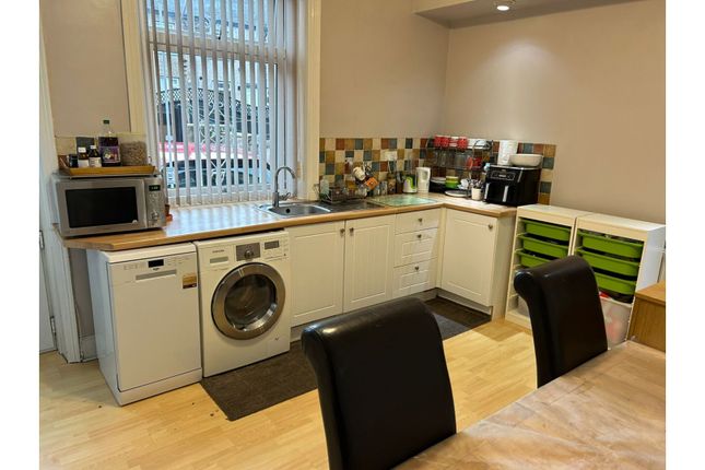 Terraced house for sale in Deneside Terrace, Bradford