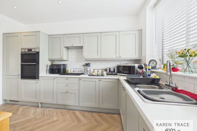 7, Norman Road, St Austell photo 3