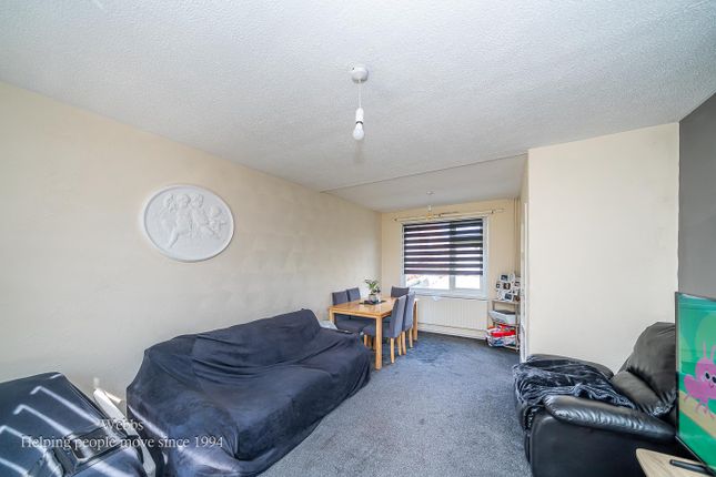 52, Scotia Road, Cannock photo 3