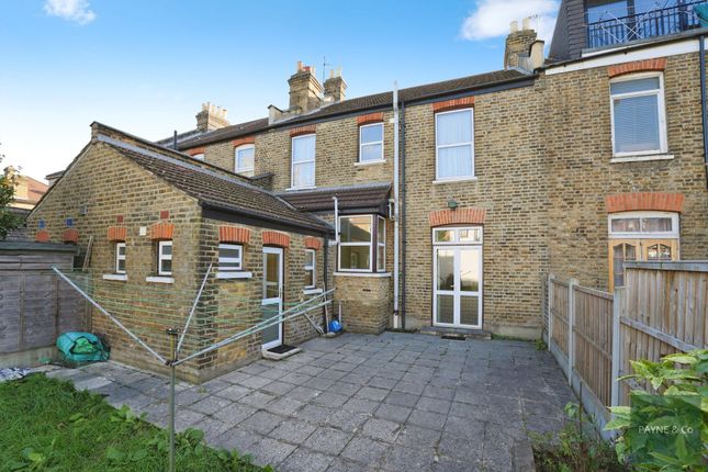 46 Ranelagh Gardens, Ilford photo 2