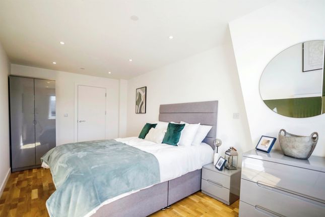 Flat for sale in Upperton Road, Eastbourne