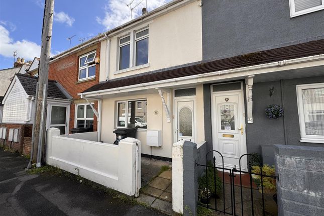 Terraced house to rent in Summers Street, Rodbourn, Swindon