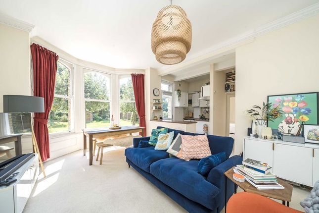 Flat 1, 14, Freeland Road, London photo 2