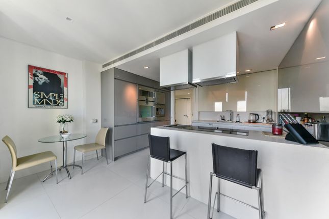 Flat for sale in Pan Peninsula, West Tower, Canary Wharf