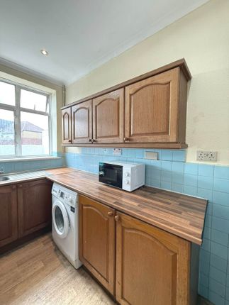 152, Uxbridge Road, Southall photo 4