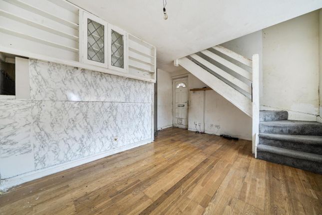 49, Nickelby Close, London photo 4