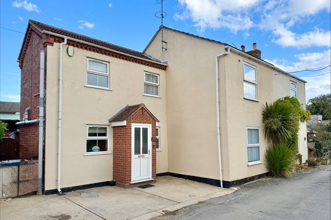 2-bed terraced on Grebe Cottage, Staithe Road, Great Yarmouth, £225,000