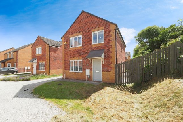 Fantastic Detached With No Chain