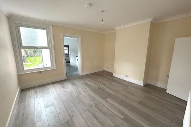 1, Thornton Road, Potters Bar photo 3