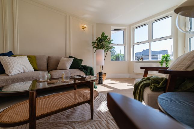 Apartment 2, Sunbeams, Twyncyn, Dinas Powys photo 3