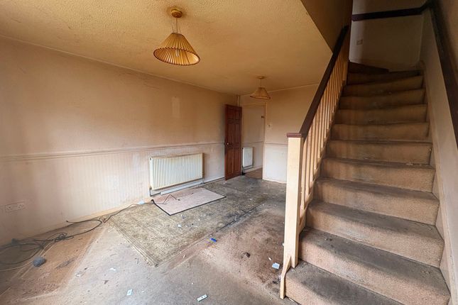 7 Beauvais Court, Northampton photo 4