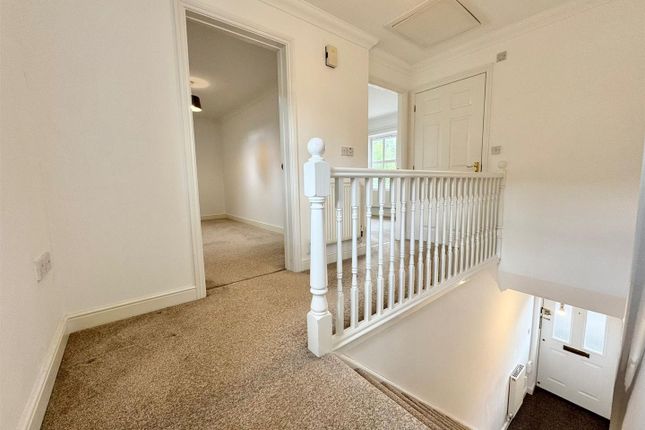 7, Mercers Close, Tiverton photo 2