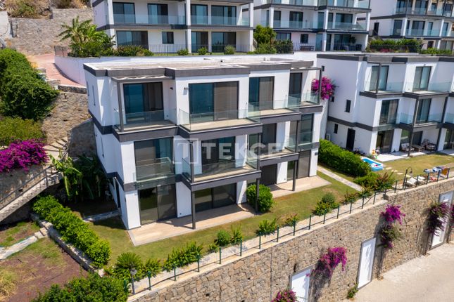 Apartment for sale in Yalıkavak, Bodrum, Muğla, Türkiye