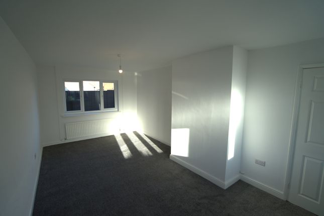 9, Seton Avenue (E), South Shields photo 3