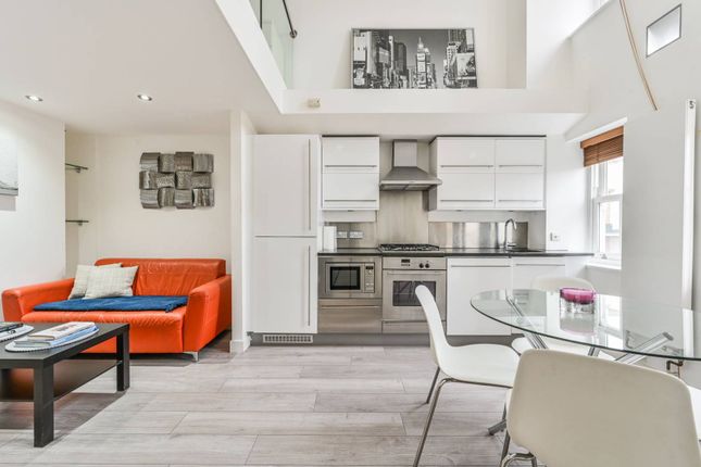 Flat for sale in Lawn Lane, Vauxhall, London