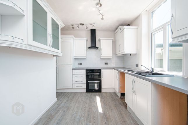 52 Brookshaw Street, Bury photo 4