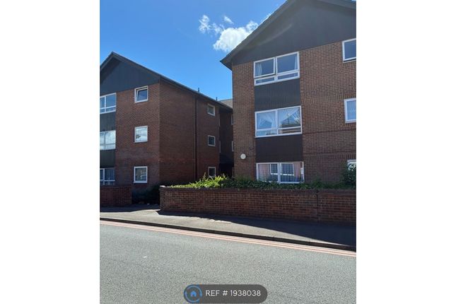 Berkley Court, Nightingale Way, Swanley photo 2