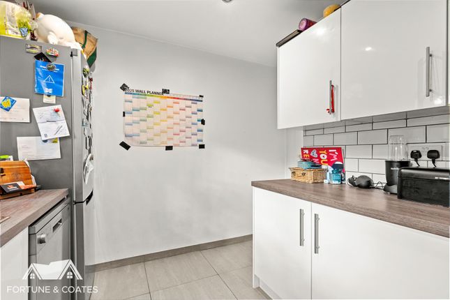 19, Marigold Place, Harlow photo 4