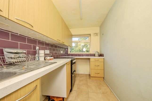12, Downing Close, Ipswich photo 4